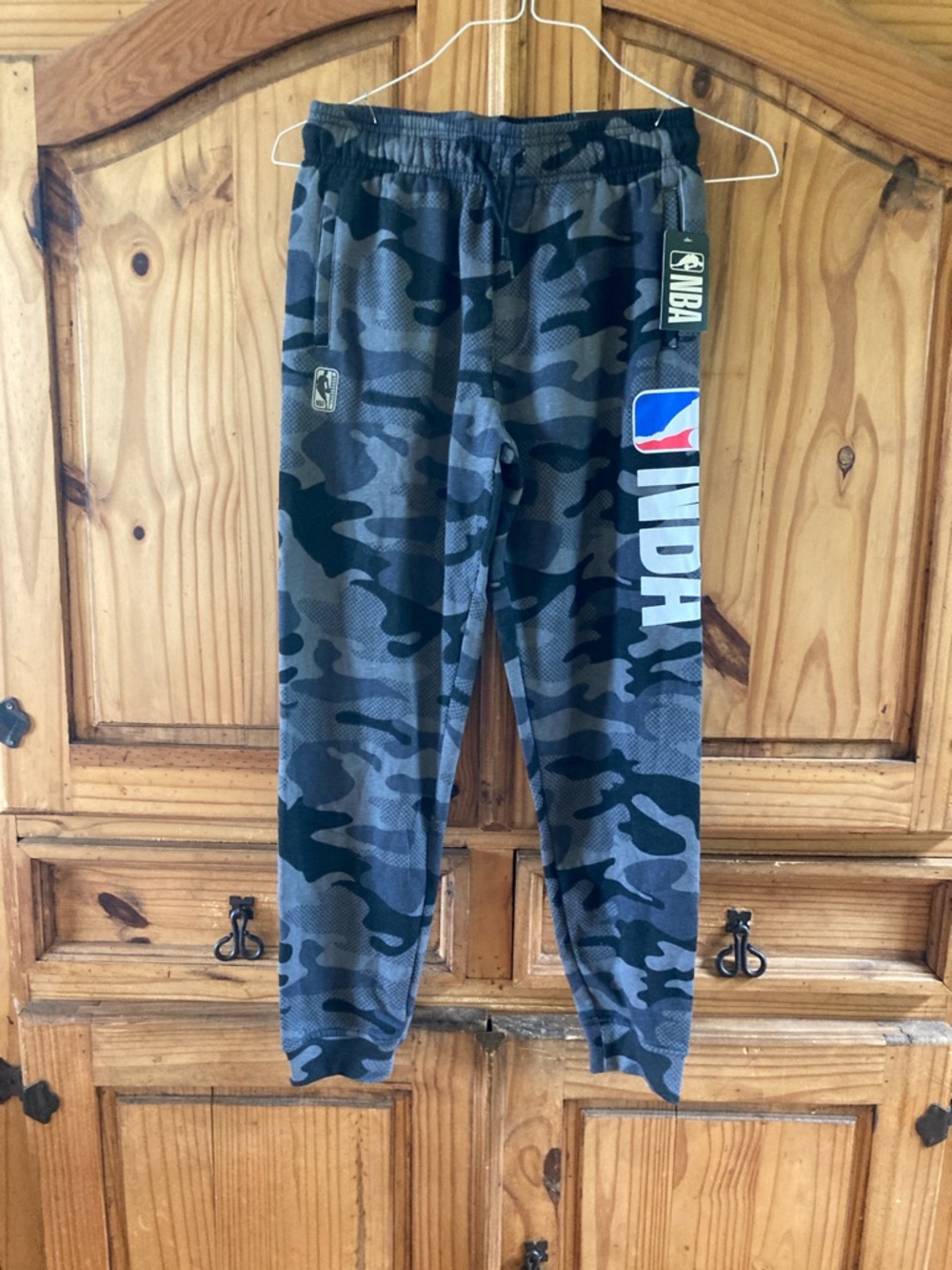 Boys NBA black gray camouflage sweatpants pants size L (14/16) - NWT